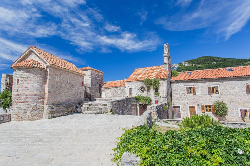 Kościół Santa Maria in Punta w Budvie