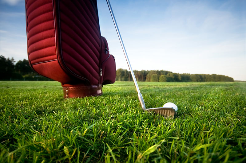 Pola golfowe we Fuengiroli