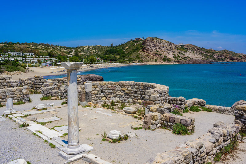 Ruiny bazylik Agios Stefanos w Kefalos