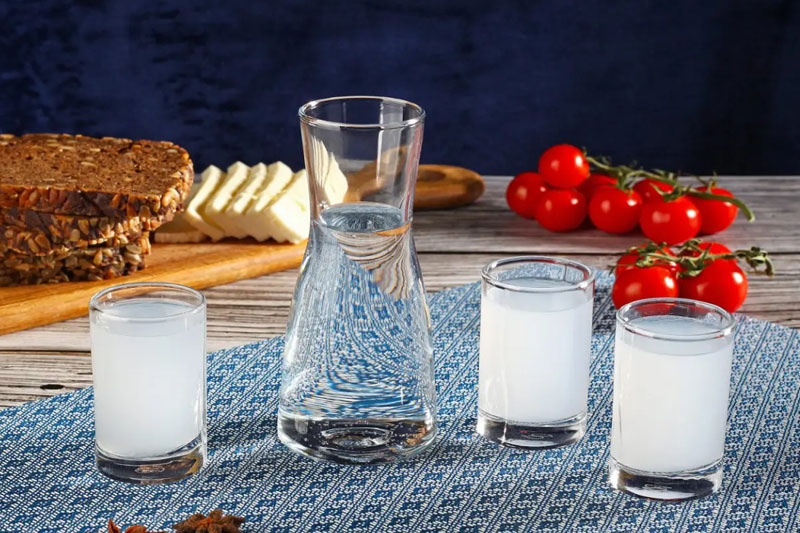 Ouzo z Zakynthos